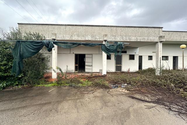 Campi sportivi in vendita