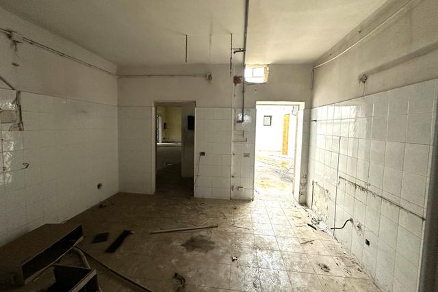 Campi sportivi in vendita