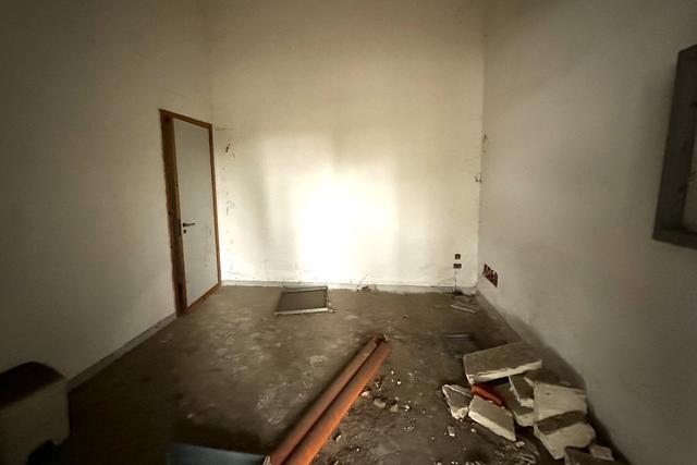 Campi sportivi in vendita