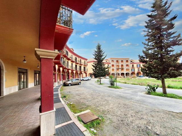 Negozi in vendita