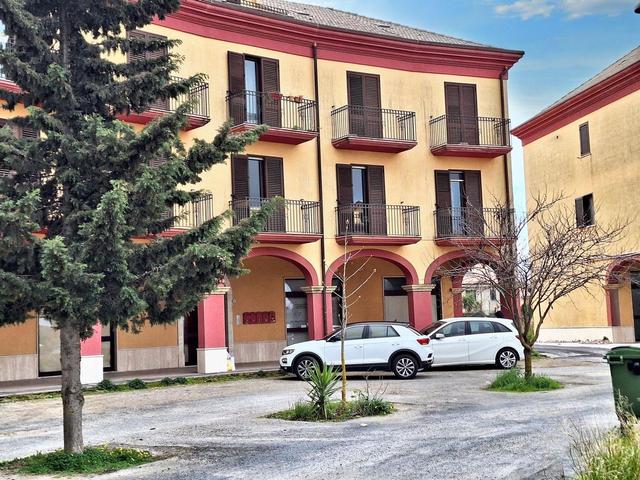 Negozi in vendita