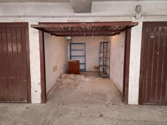 Garage in vendita