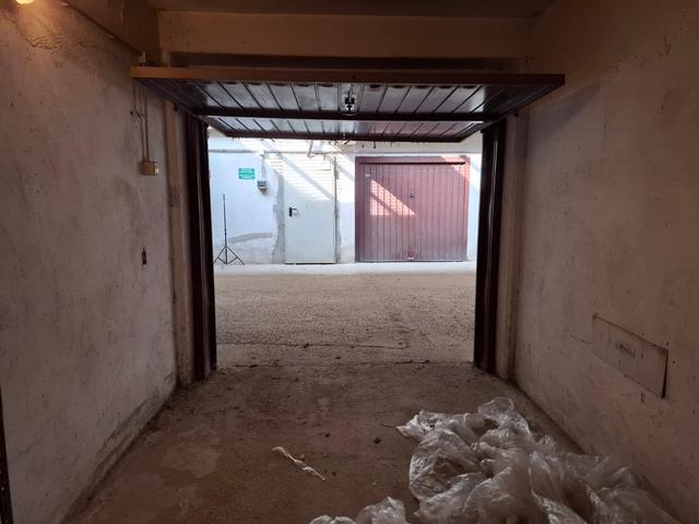 Garage in vendita