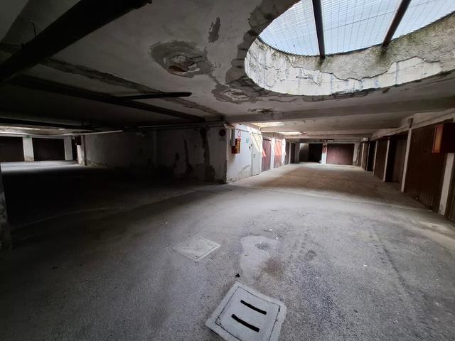 Garage in vendita