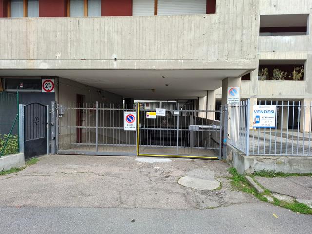 Garage in vendita