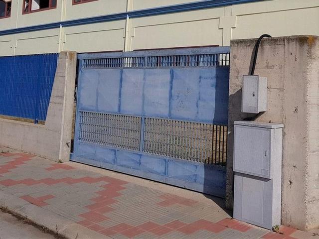 Negozi in vendita