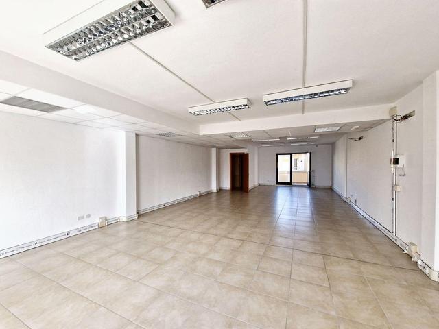 #23365 Ufficio in zona centrale recentemente ristrutturato sub 23 in vendita - foto 3