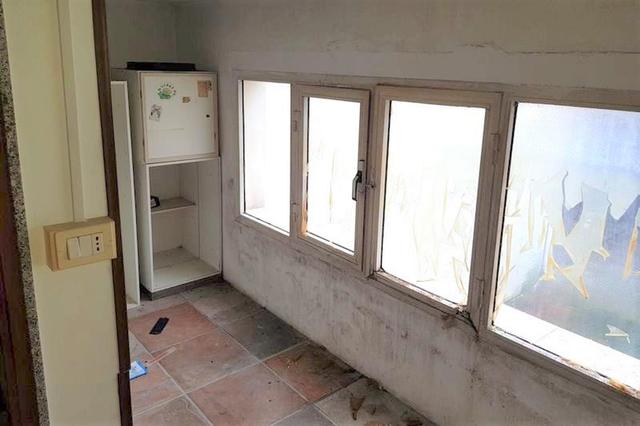 #9512 Negozio piano terra con soppalco da sanare in vendita - foto 18