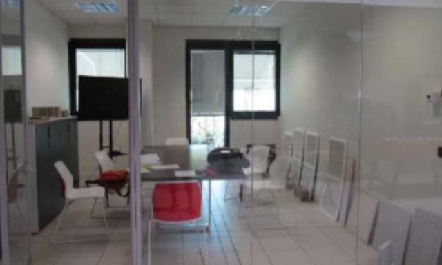 Grandi dimensioni in vendita