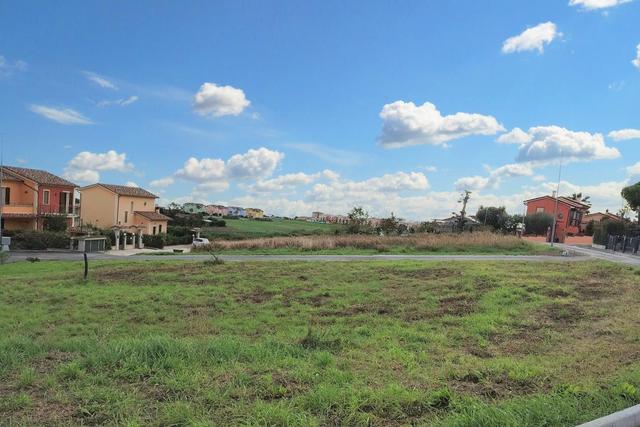 #22810 Terreno edificabile di 1150 mq in vendita - foto 4