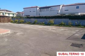Posti auto in vendita