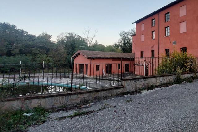 Alberghi in vendita