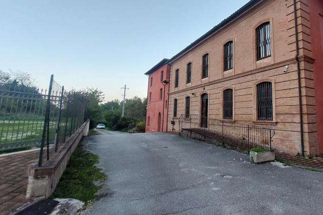 Alberghi in vendita