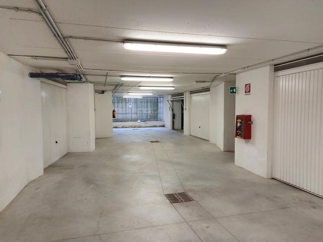 Garage in vendita
