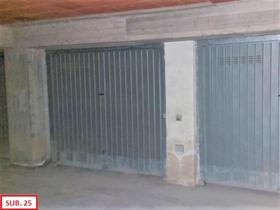 Garage in vendita