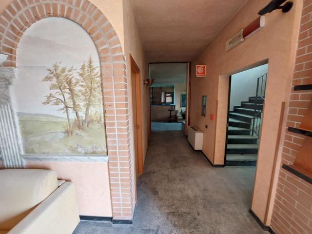 #2536285 Hotel con sale convegno e centro benessere in vendita - foto 19