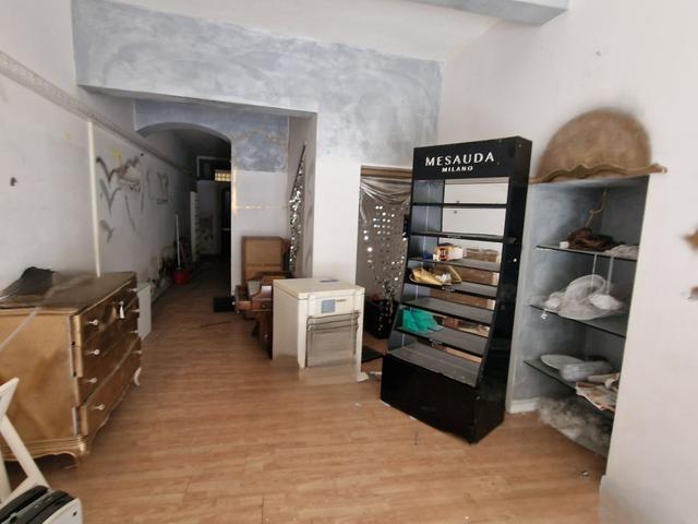 #2536950 Negozio in zona centrale in vendita - foto 4