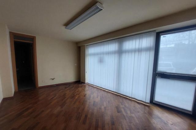Studi privati in vendita