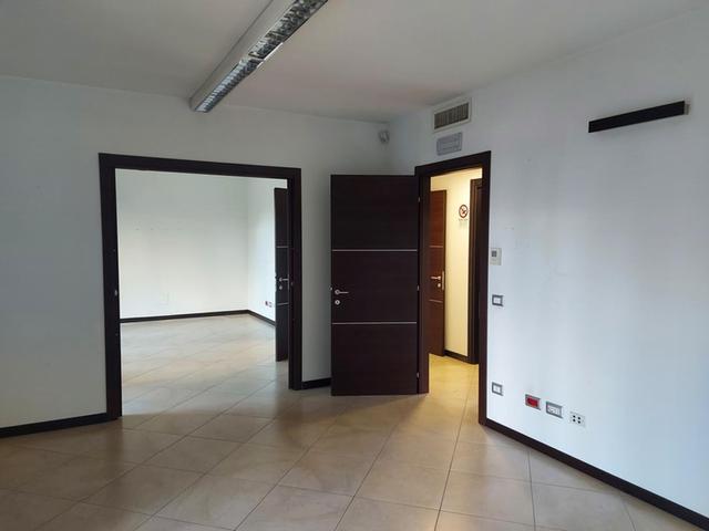 #18944 Due uffici in complesso residenziale con piscina in vendita - foto 22