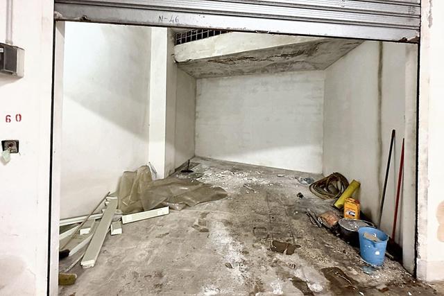 Garage in vendita
