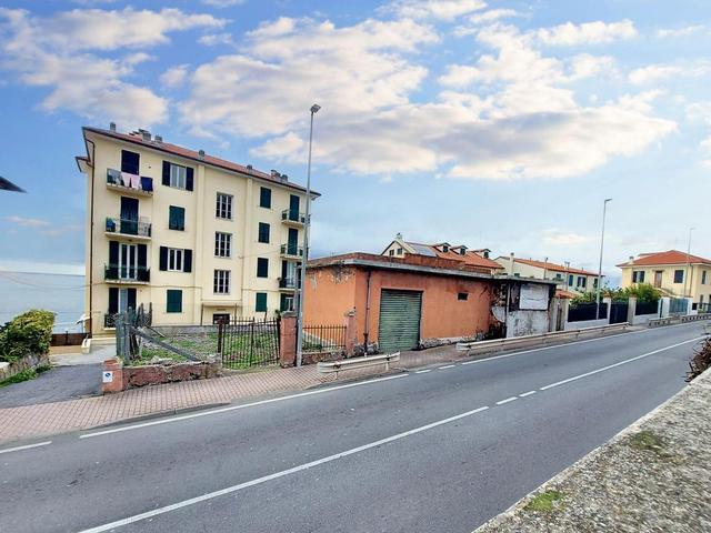 Palazzi in vendita