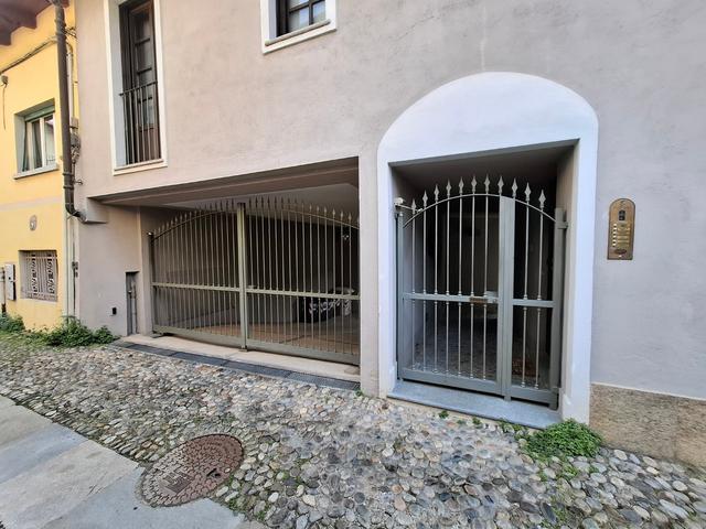 Garage in vendita