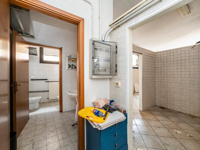 #2537548 Locale commerciale in vendita - foto 8