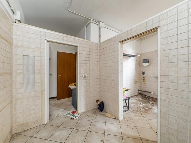 #2537548 Locale commerciale in vendita - foto 9