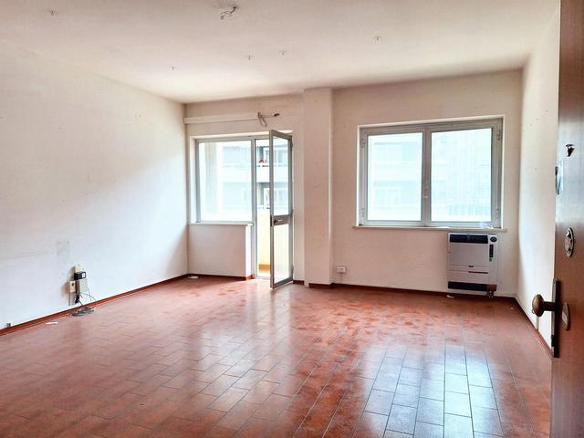 Studi privati in vendita