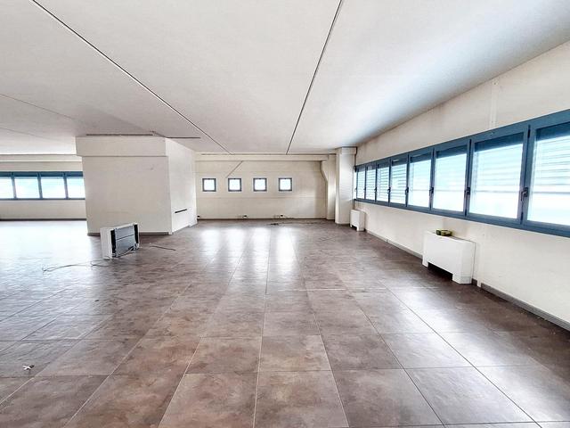 #23384 Ufficio e laboratorio adiacenti in complesso commerciale in vendita - foto 17