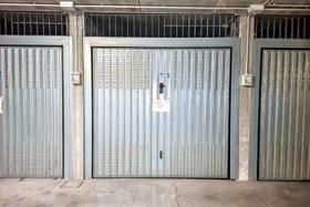Garage in vendita