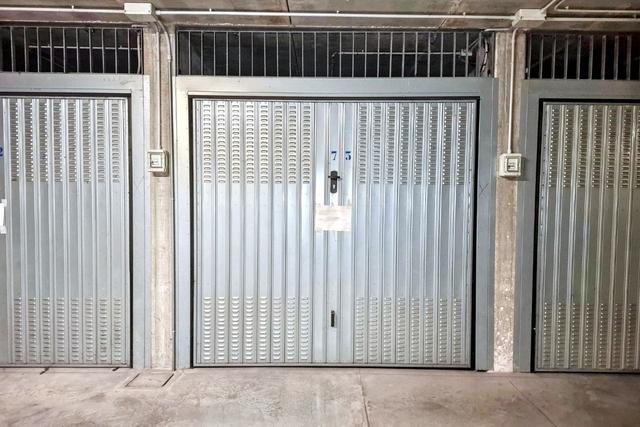 Garage in vendita
