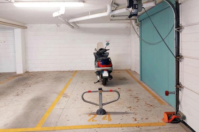 Posti auto in vendita