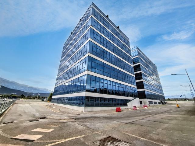 Edifici direzionali in vendita