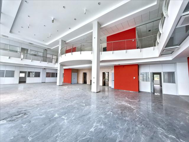 Edifici direzionali in vendita
