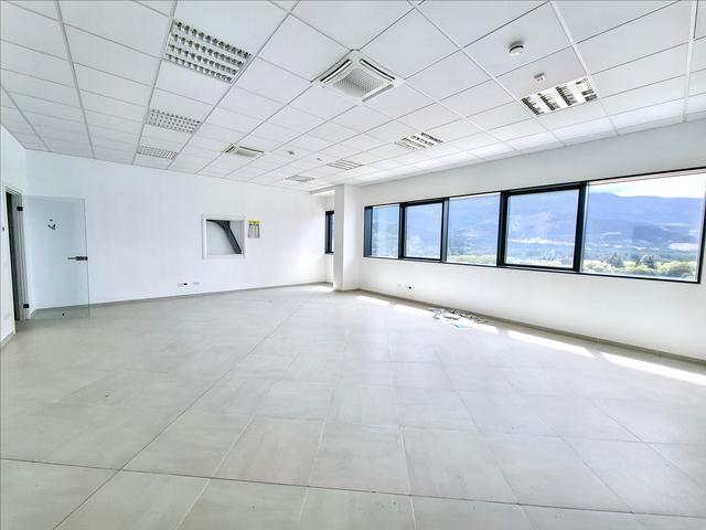 Edifici direzionali in vendita