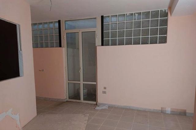 Magazzini in vendita
