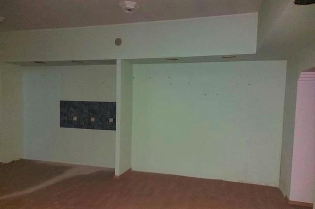 #14699 Negozio seminterrato con zona parcheggio in vendita - foto 9