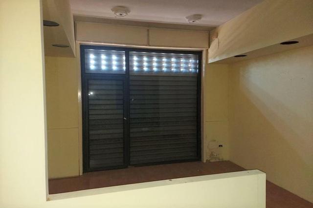 #14699 Negozio seminterrato con zona parcheggio in vendita - foto 8