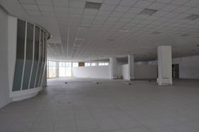 Esercizi commerciali in vendita