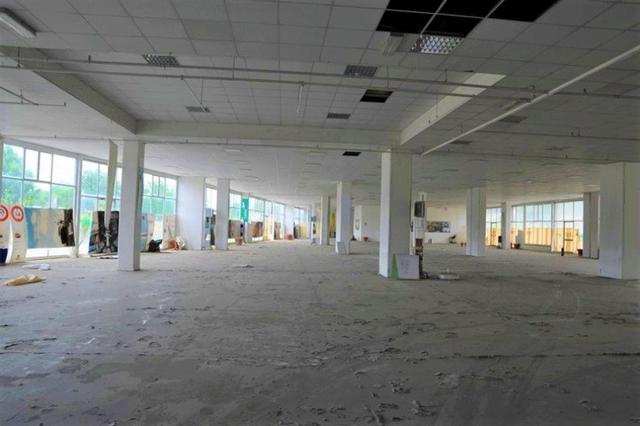 #14775 Ampio salone espositivo e aree urbane in vendita - foto 9