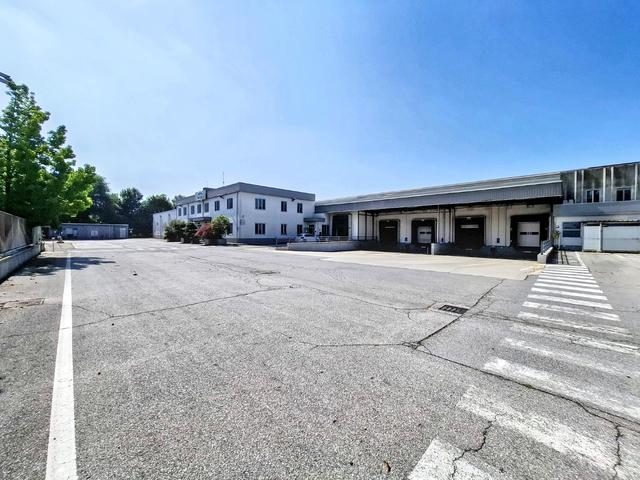 #2536471 Complesso aziendale destinato alla macellazione di suini in vendita - foto 1