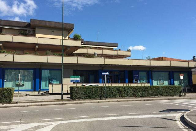 Bancari in vendita