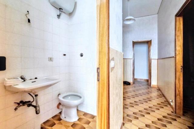 #25523 Ambienti direzionali al piano terra con portico in vendita - foto 2