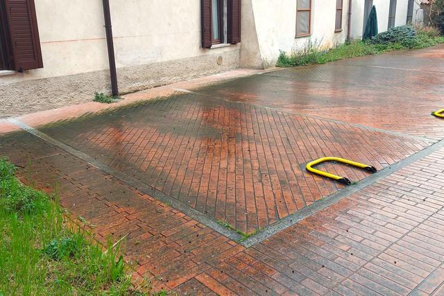 Posti auto in vendita