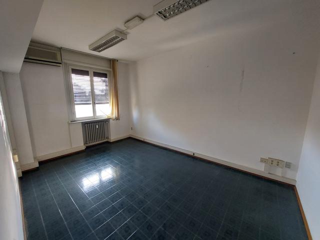 #2638099 Ufficio con cantina in vendita - foto 3