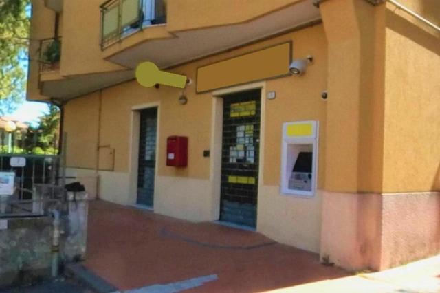 Negozi in vendita