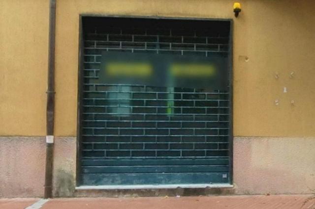 Negozi in vendita