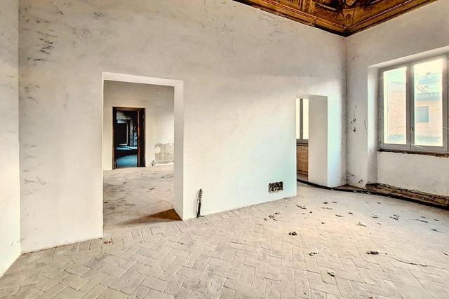Grandi dimensioni in vendita