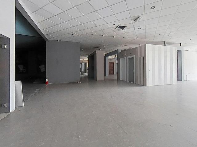 #2516001 Complesso commerciale con magazzini e terreni edificabili in vendita - foto 5